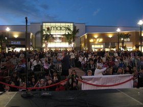 crowd.jpg